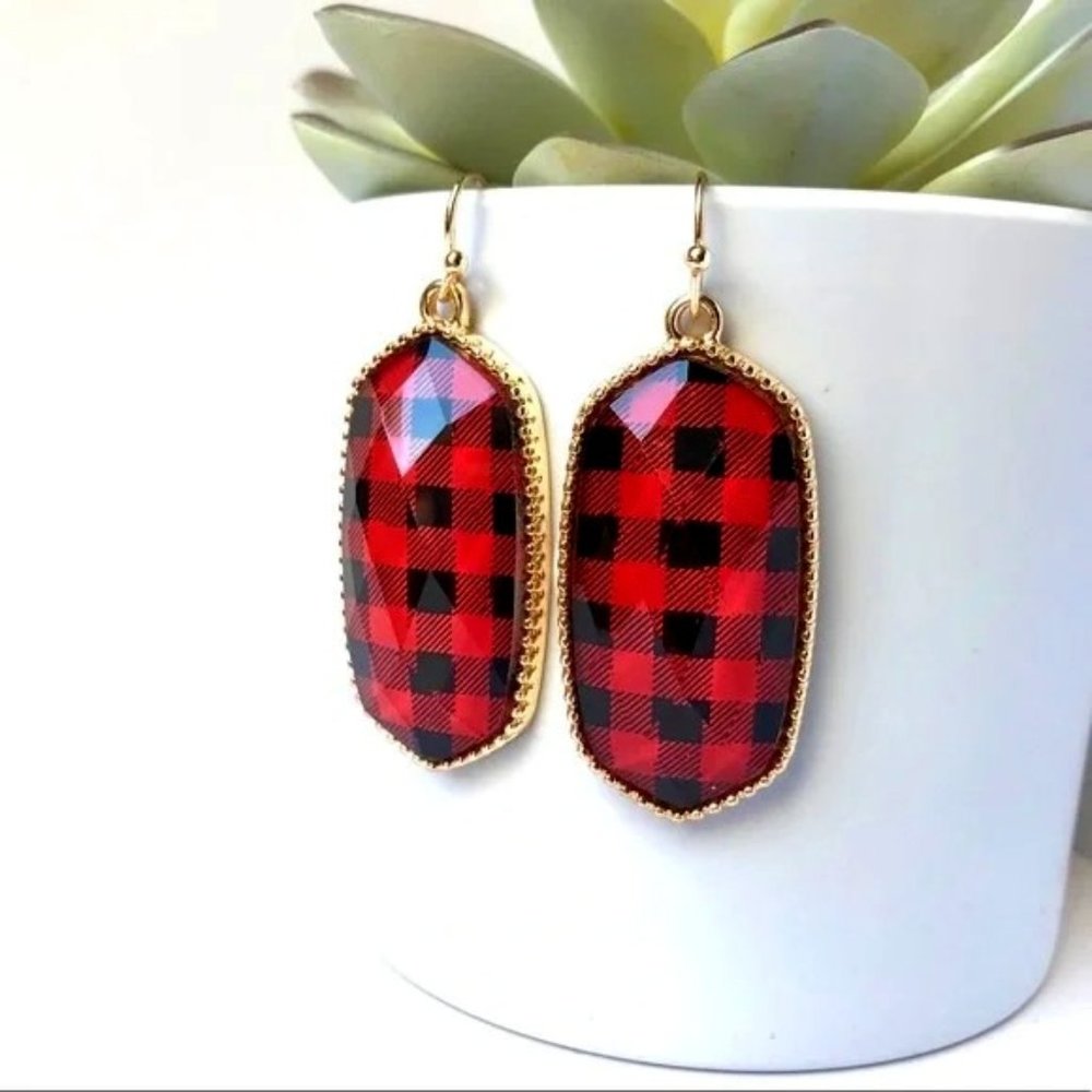 🎄Buffalo plaid gold tone dangle women's epoxy earrings - Picture 1 of 2